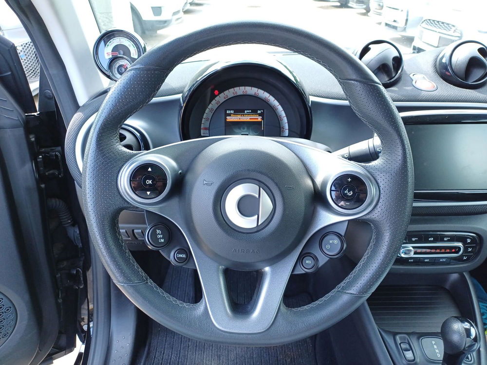 smart Fortwo usata a Genova (15)