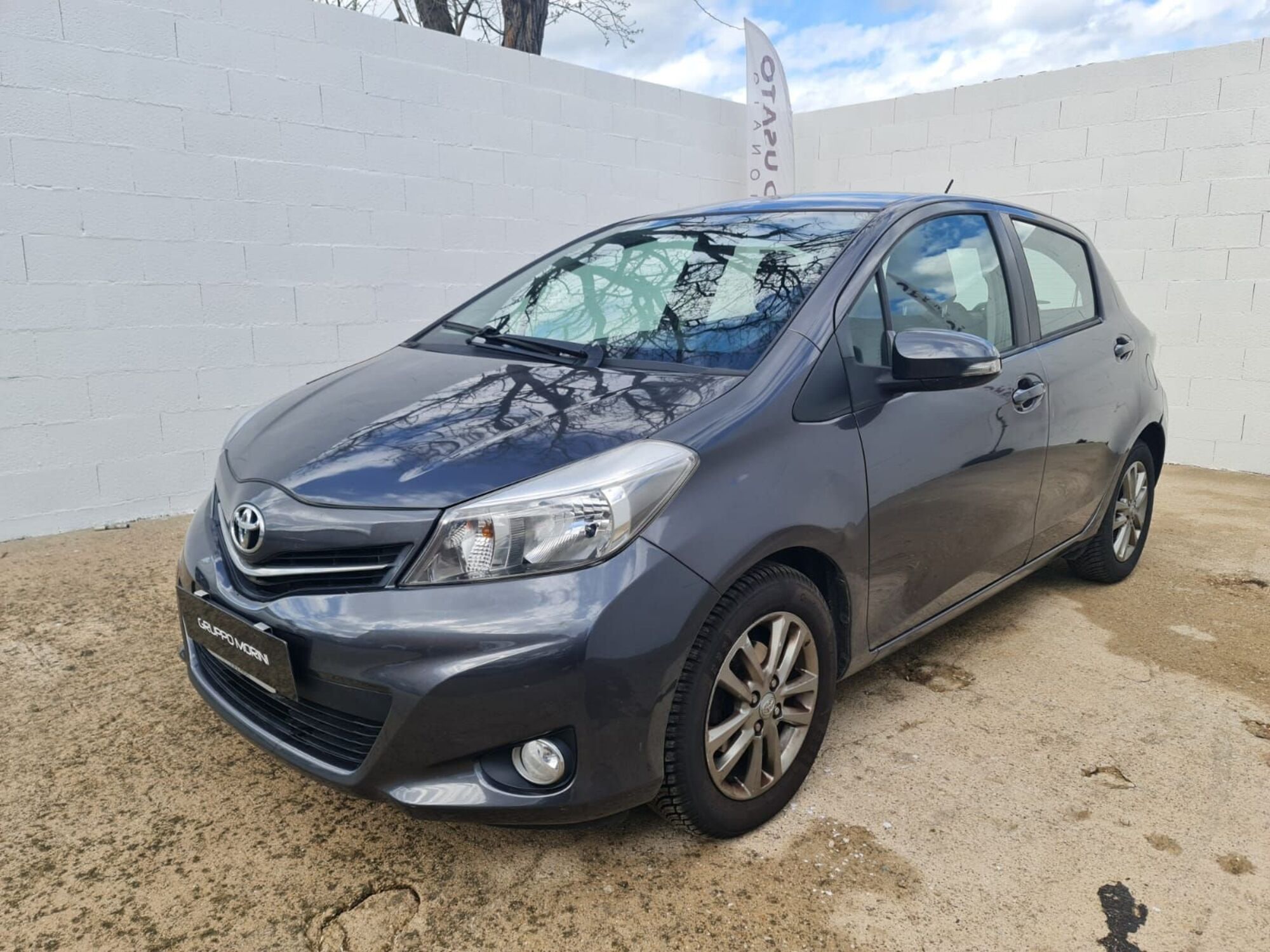 Toyota Yaris 1.0 5 porte  del 2014 usata a Bologna