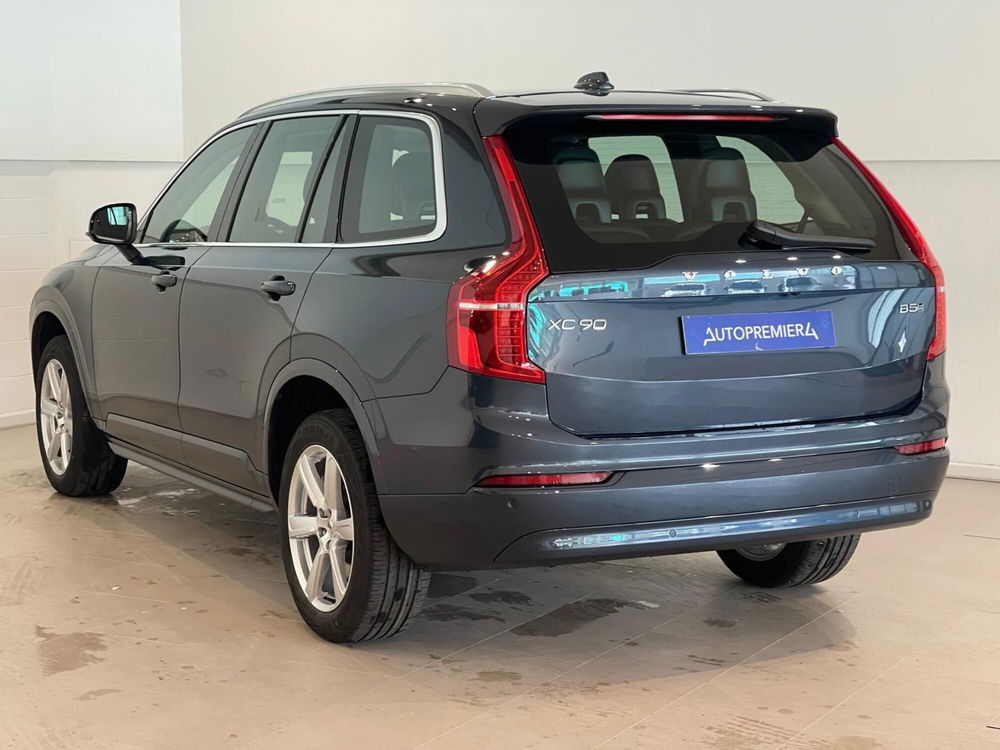 Volvo XC90 nuova a Como (7)