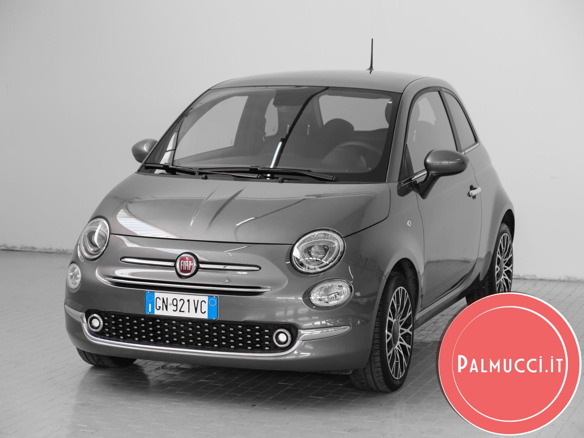 Fiat 500 1.0 Hybrid Dolcevita  del 2023 usata a Prato