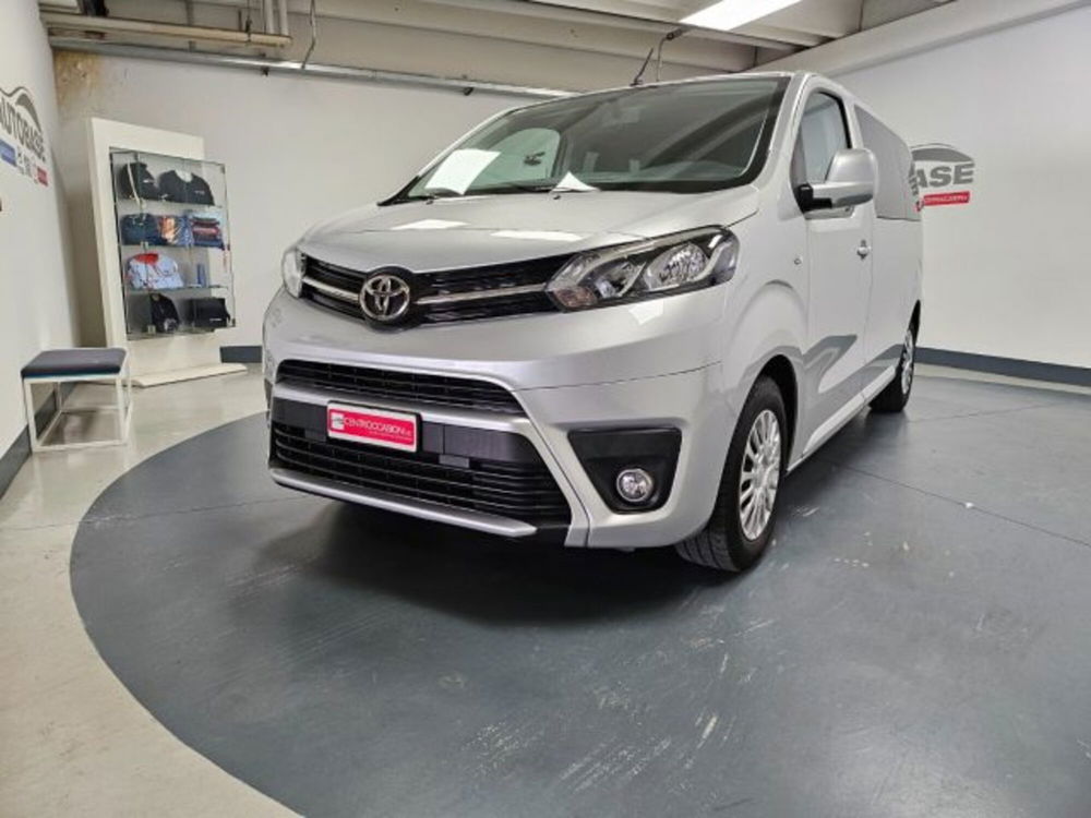 Toyota Proace Verso usata a Brescia (17)