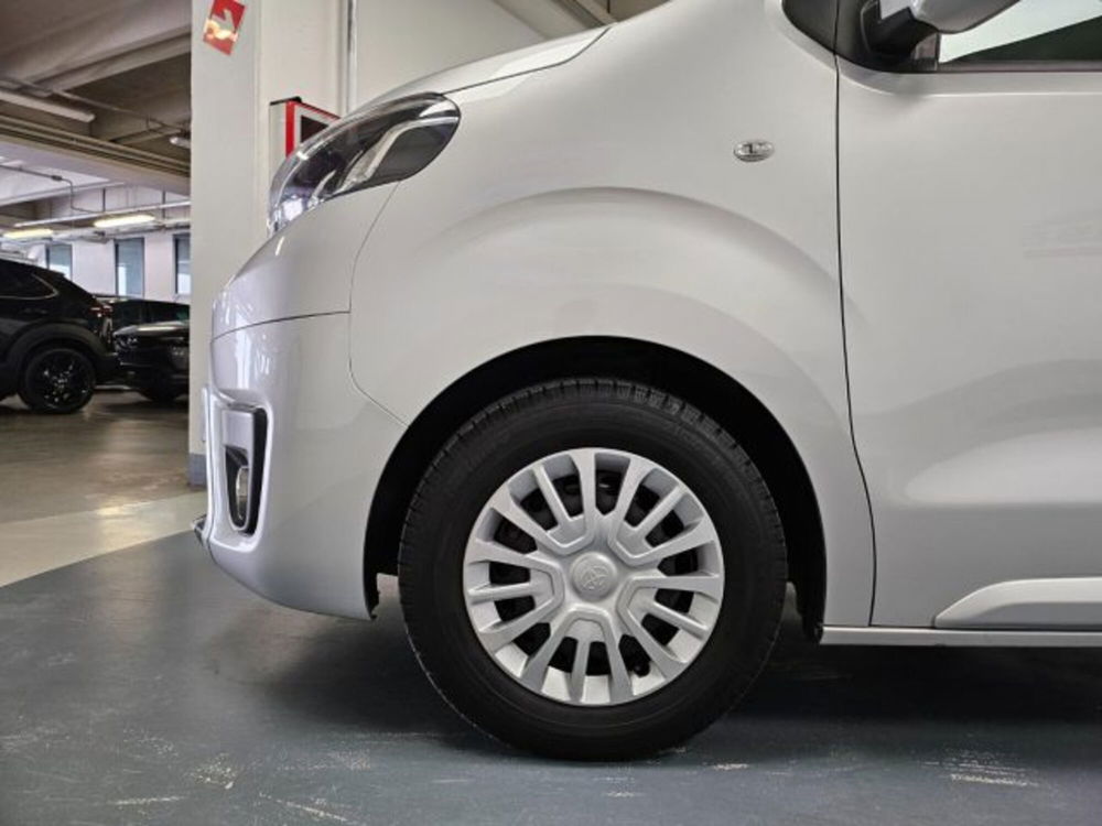 Toyota Proace Verso usata a Brescia (3)