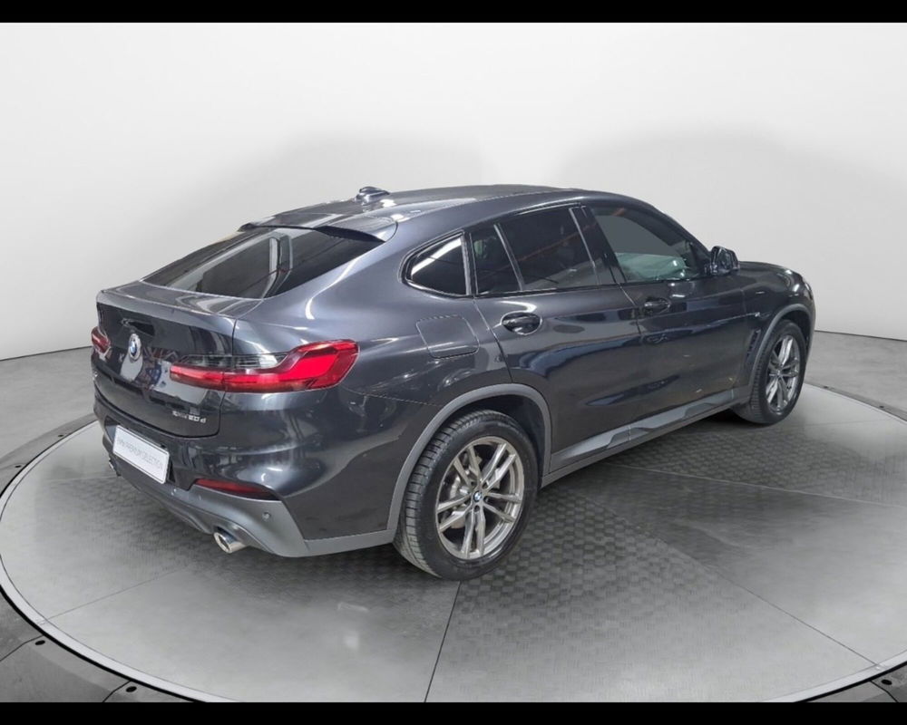 BMW X4 usata a Caserta (9)