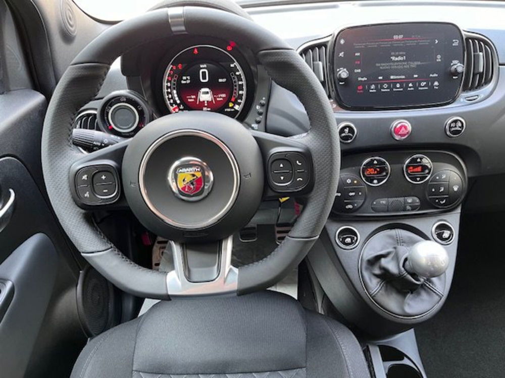 Abarth 595 nuova a Milano (7)