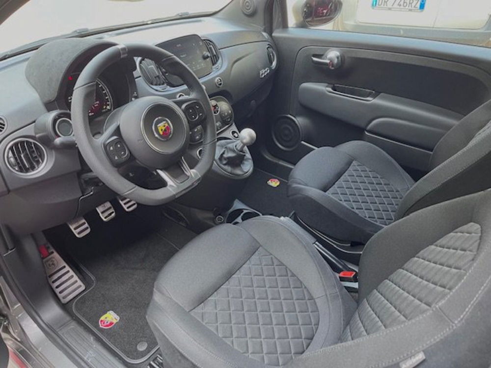 Abarth 595 nuova a Milano (8)