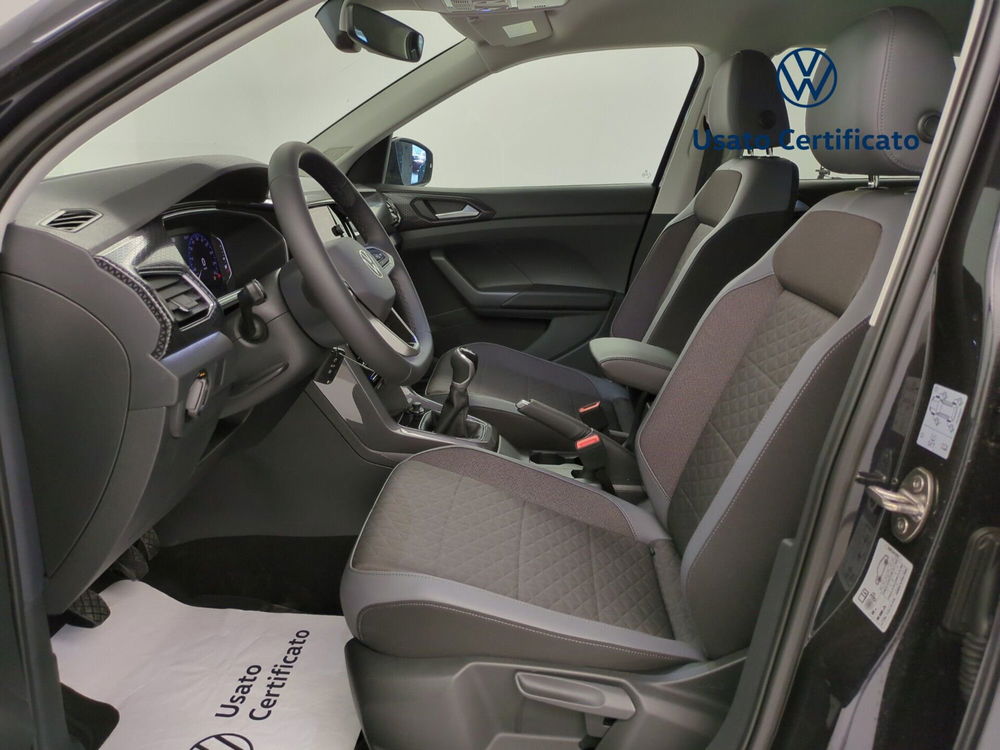 Volkswagen T-Cross nuova a Avellino (12)