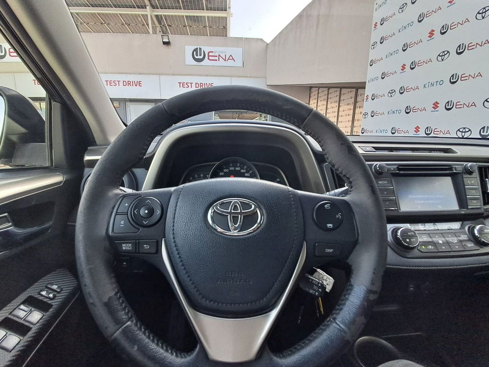 Toyota Rav4 usata a Cagliari (13)