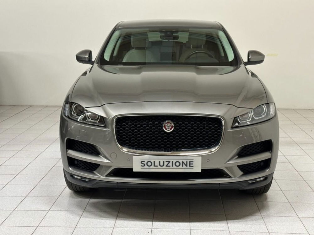 Jaguar F-Pace usata a Novara (8)