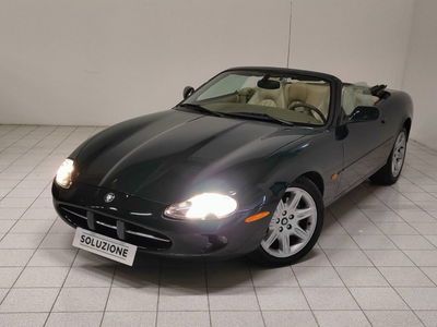 Jaguar XK 3.5 V8 Convertibile  del 2000 usata a Novara