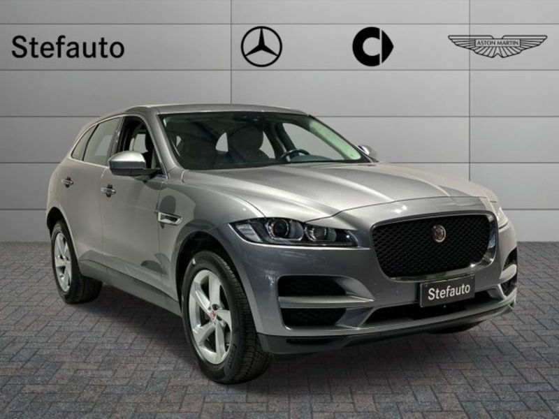 Jaguar F-Pace 2.0 D 180 CV AWD aut. Prestige  del 2021 usata a Castel Maggiore