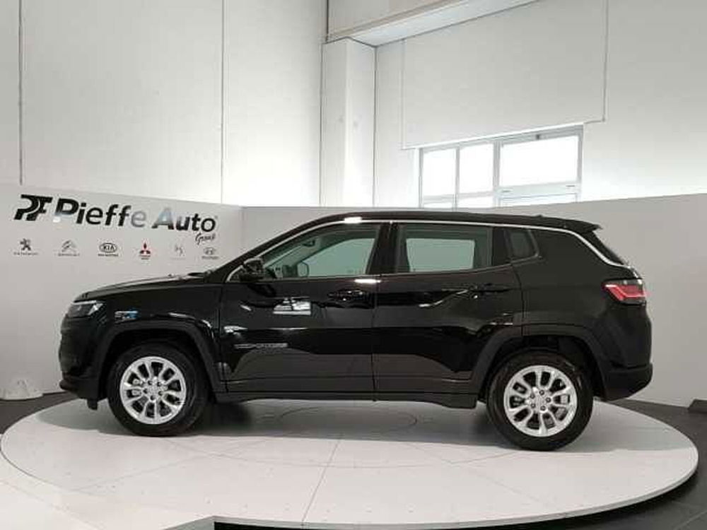 Jeep Compass nuova a Teramo (2)