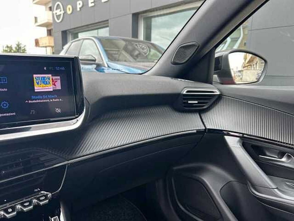 Peugeot 2008 nuova a Vibo Valentia (10)