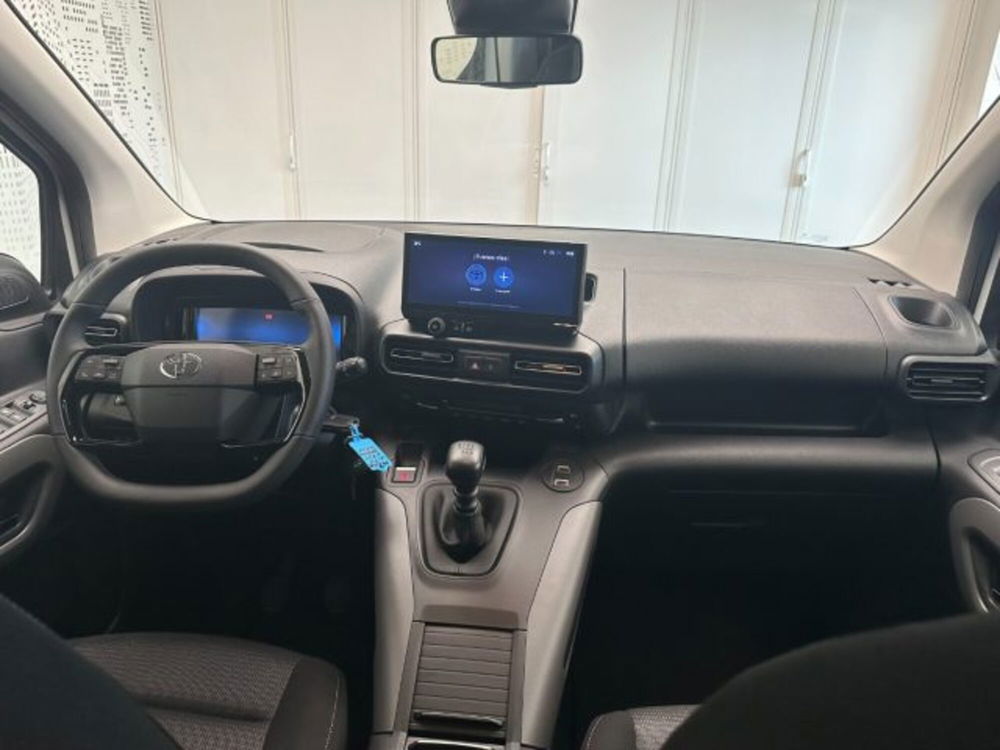 Toyota Proace City Verso nuova a Cuneo (11)