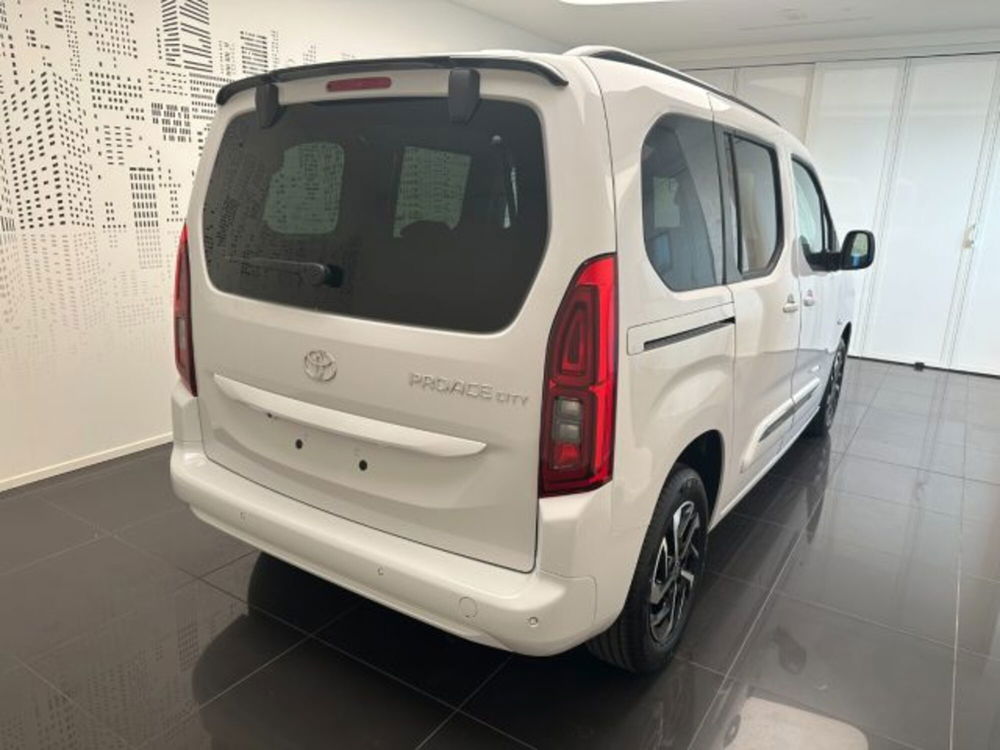 Toyota Proace City Verso nuova a Cuneo (3)