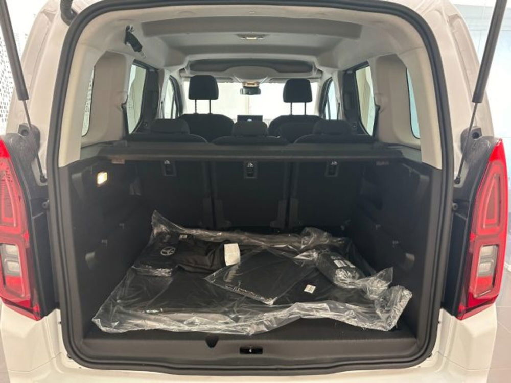 Toyota Proace City Verso nuova a Cuneo (8)