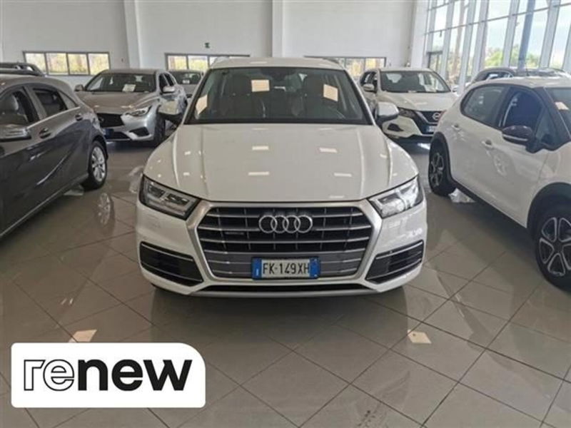 Audi Q5 2.0 TDI 190 CV quattro S tronic Business Sport  del 2017 usata a Brindisi