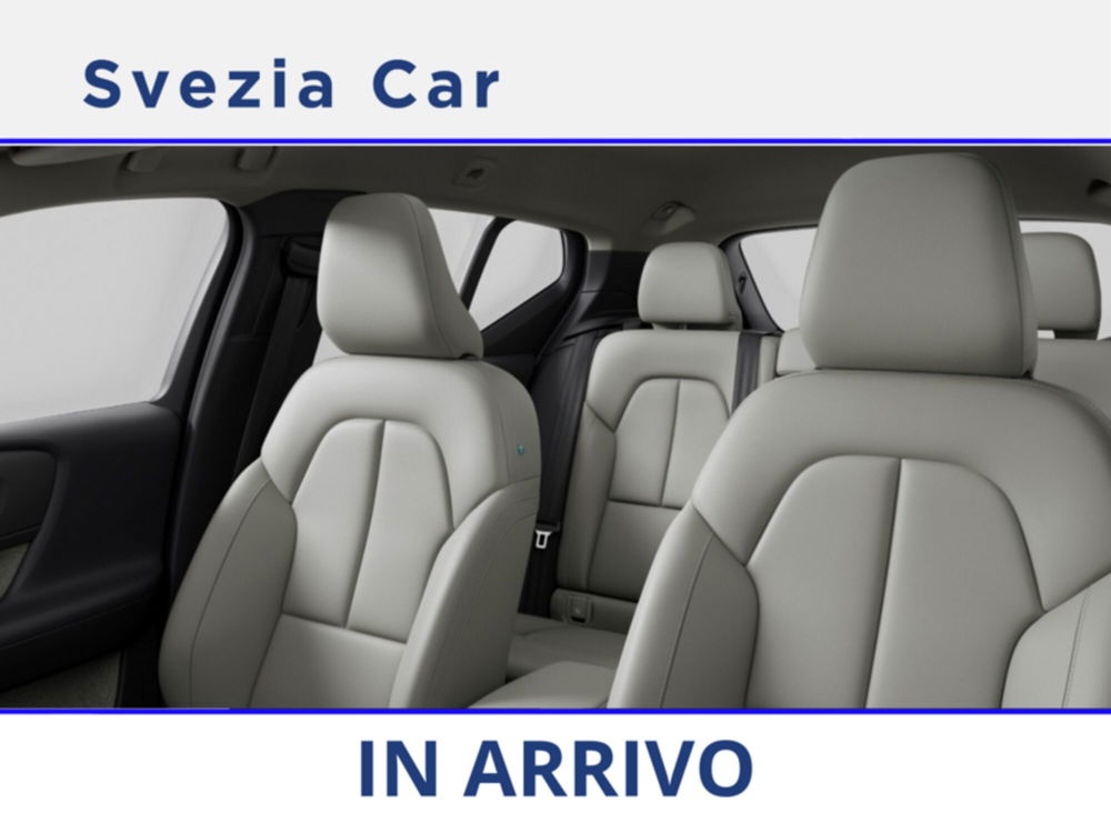 Volvo XC40 nuova a Milano (6)