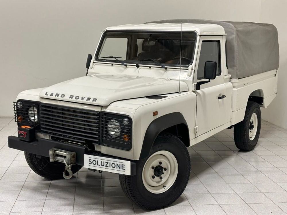 Land Rover Defender usata a Novara