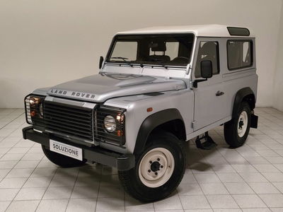 Land Rover Defender 90 2.4 TD4 Station Wagon E del 2009 usata a Novara