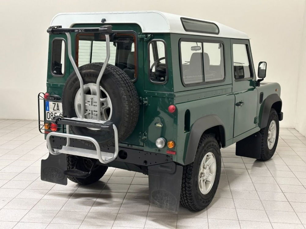 Land Rover Defender usata a Novara (2)