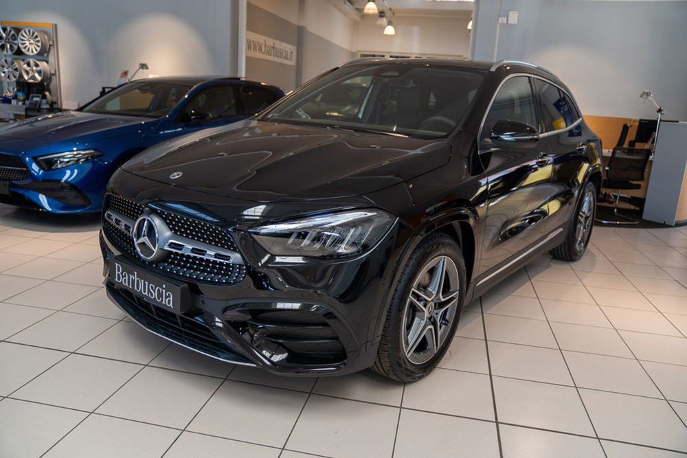 Mercedes-Benz GLA SUV nuova a Pescara