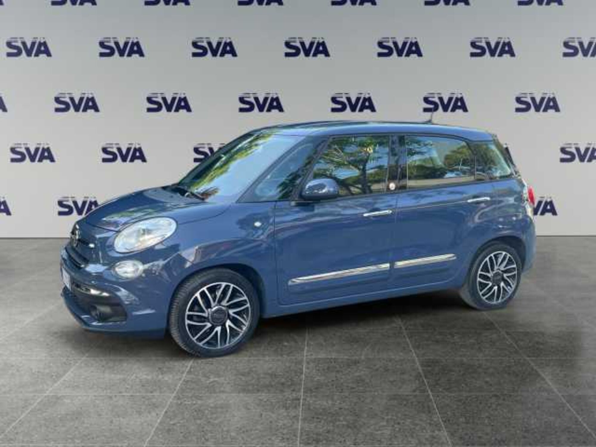 Fiat 500L 1.4 95 CV Lounge  del 2019 usata a Ravenna