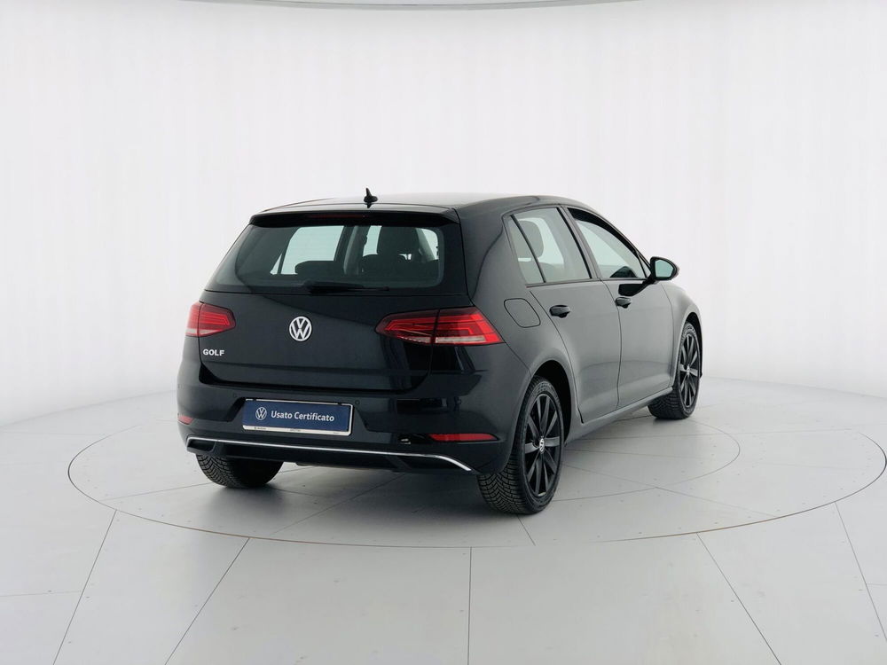 Volkswagen Golf usata a Massa-Carrara (5)