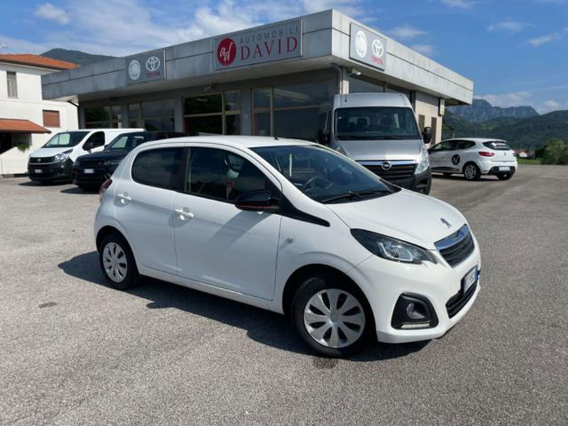 Peugeot 108 68 5 porte Access  del 2015 usata a Maniago