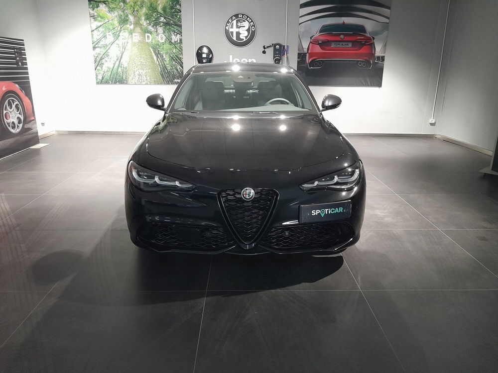 Alfa Romeo Giulia nuova a Ancona (2)