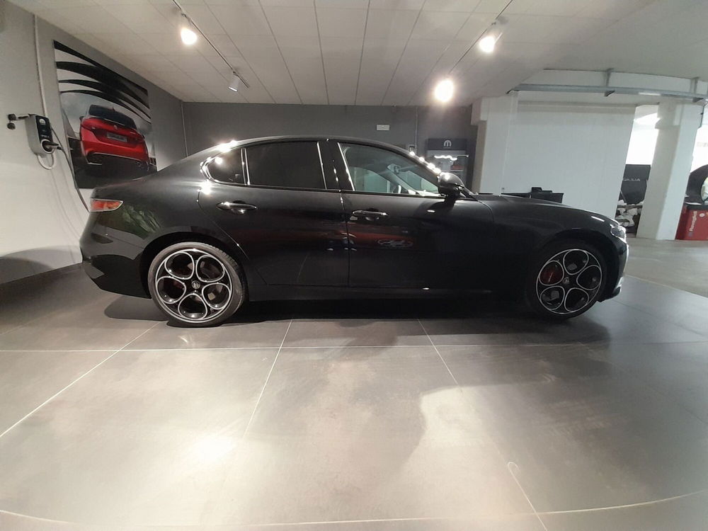 Alfa Romeo Giulia nuova a Ancona (4)