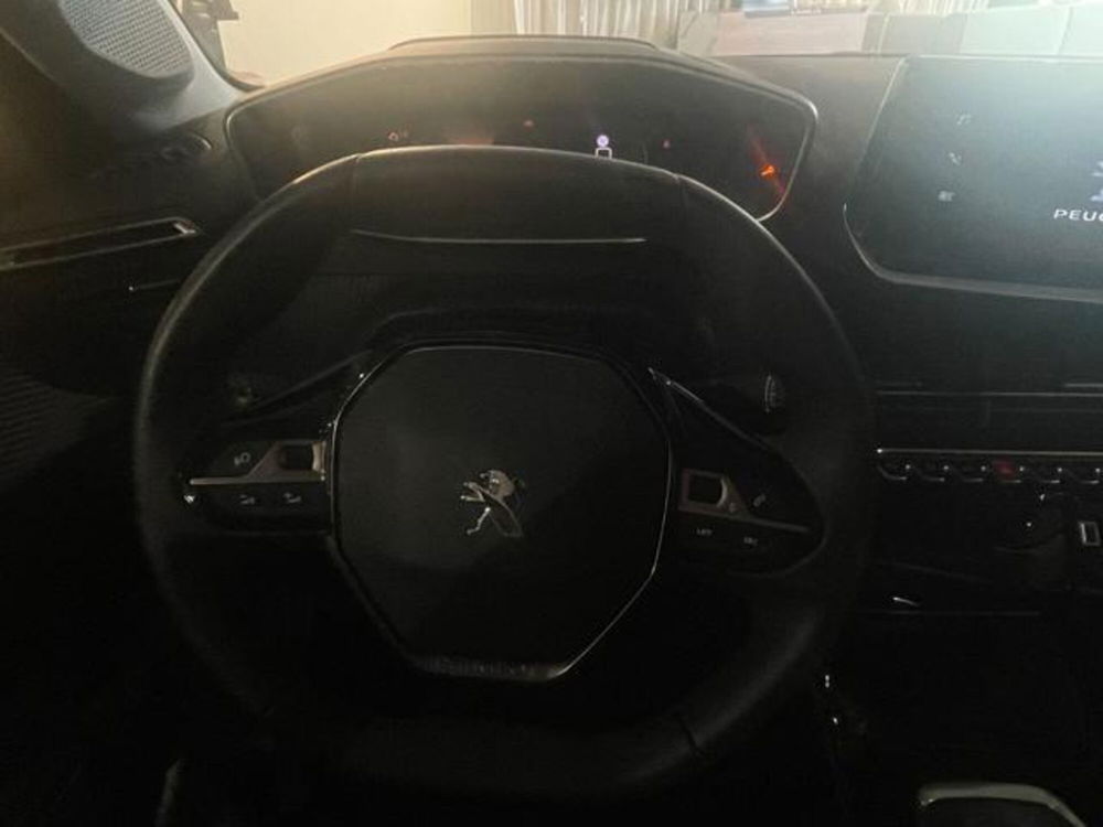 Peugeot 208 usata a Aosta (11)