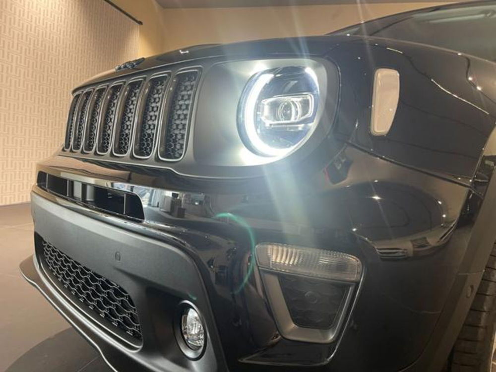 Jeep Renegade nuova a Aosta (20)