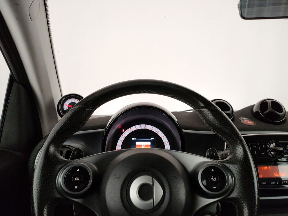 smart Fortwo usata a Roma (15)