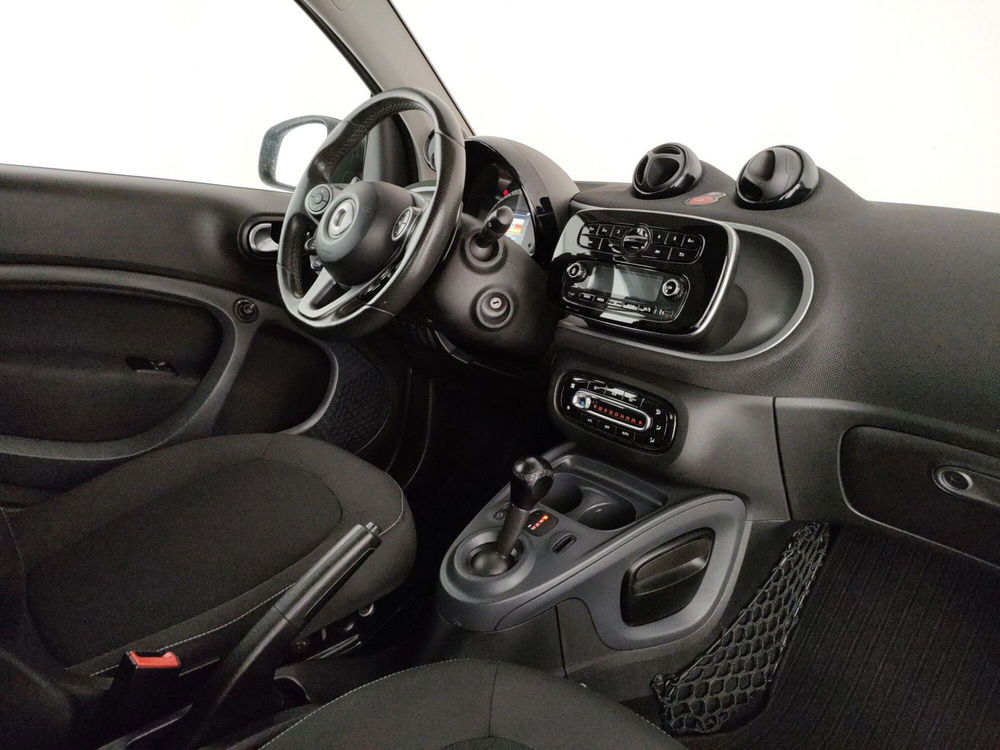 smart Fortwo usata a Roma (7)