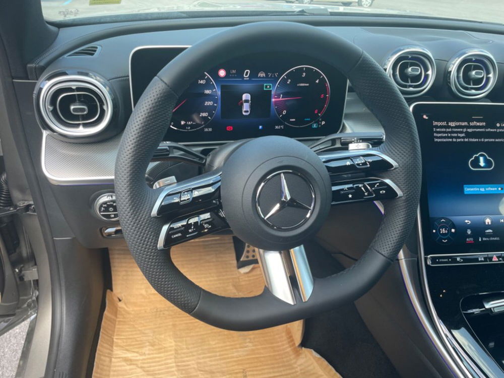 Mercedes-Benz Classe C nuova a Firenze (8)