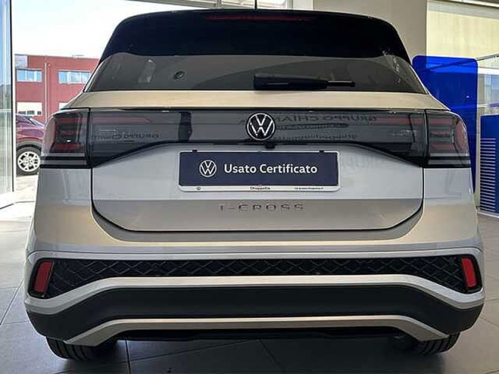 Volkswagen T-Cross nuova a Cosenza (5)