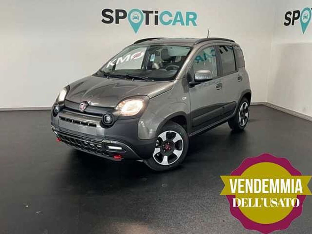 Fiat Panda Cross nuova a Bergamo