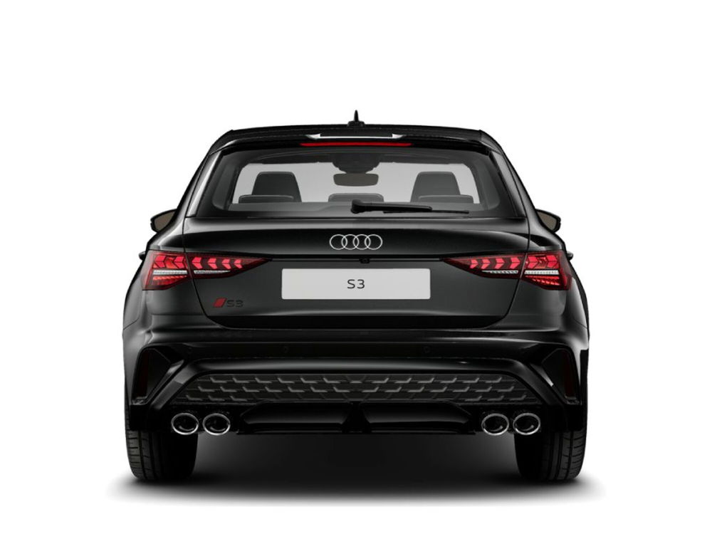 Audi S3 Sportback nuova a Novara (4)