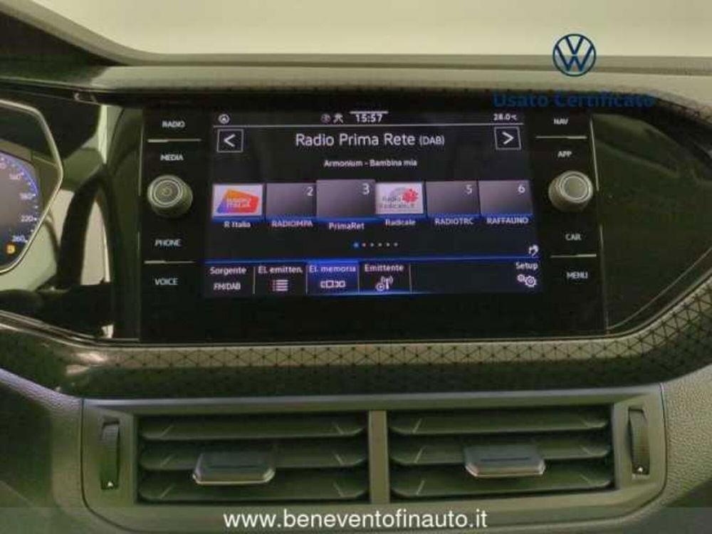 Volkswagen T-Cross nuova a Avellino (17)