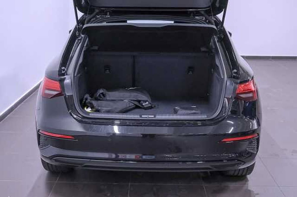 Audi A3 Sportback nuova a Catanzaro (10)