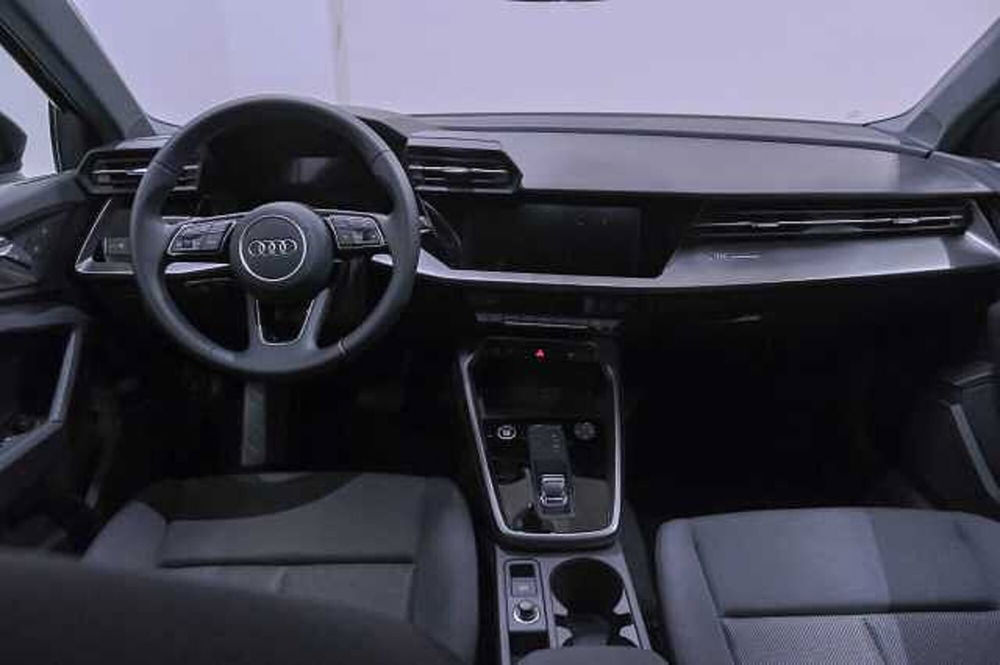 Audi A3 Sportback nuova a Catanzaro (9)