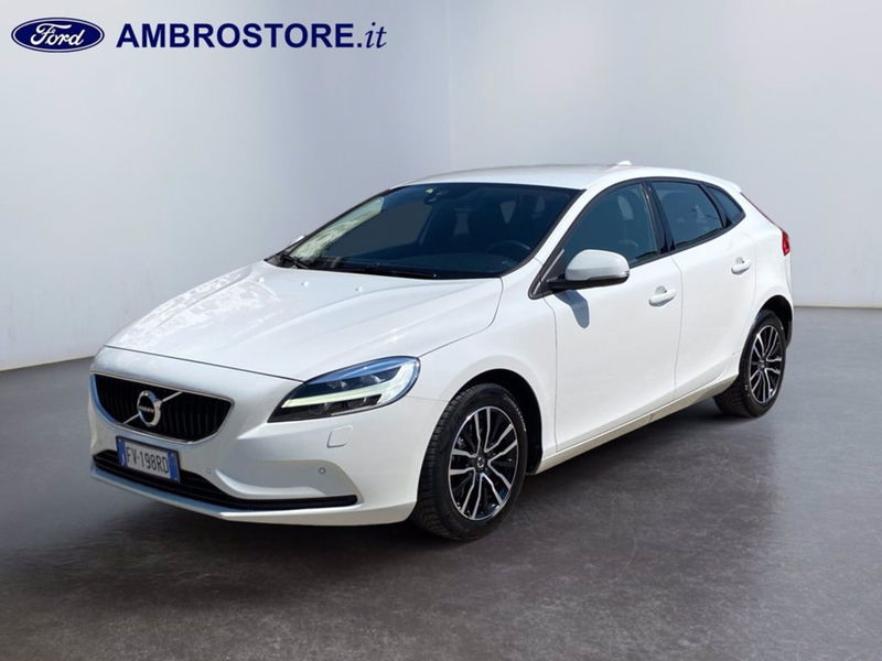 Volvo V40 T2 Geartronic Business Plus del 2019 usata a Milano