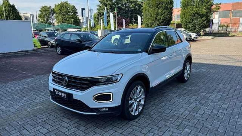 Volkswagen T-Roc 1.5 TSI ACT Advanced BlueMotion Technology  del 2018 usata a Legnano