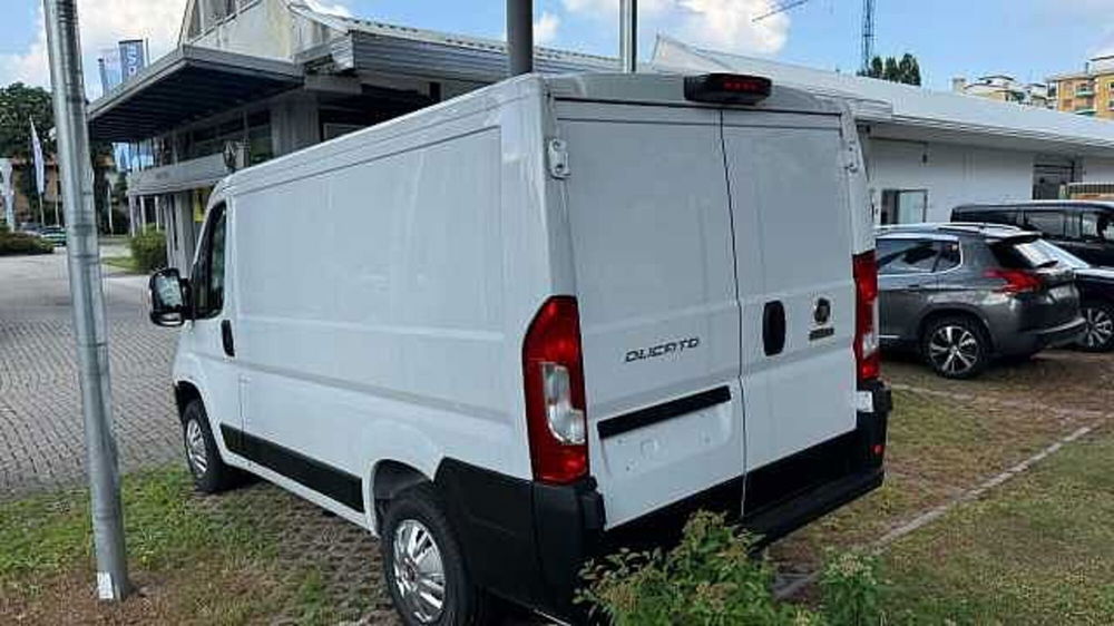 Fiat Ducato Furgone nuova a Milano (2)