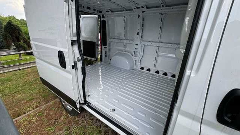 Fiat Ducato Furgone nuova a Milano (5)