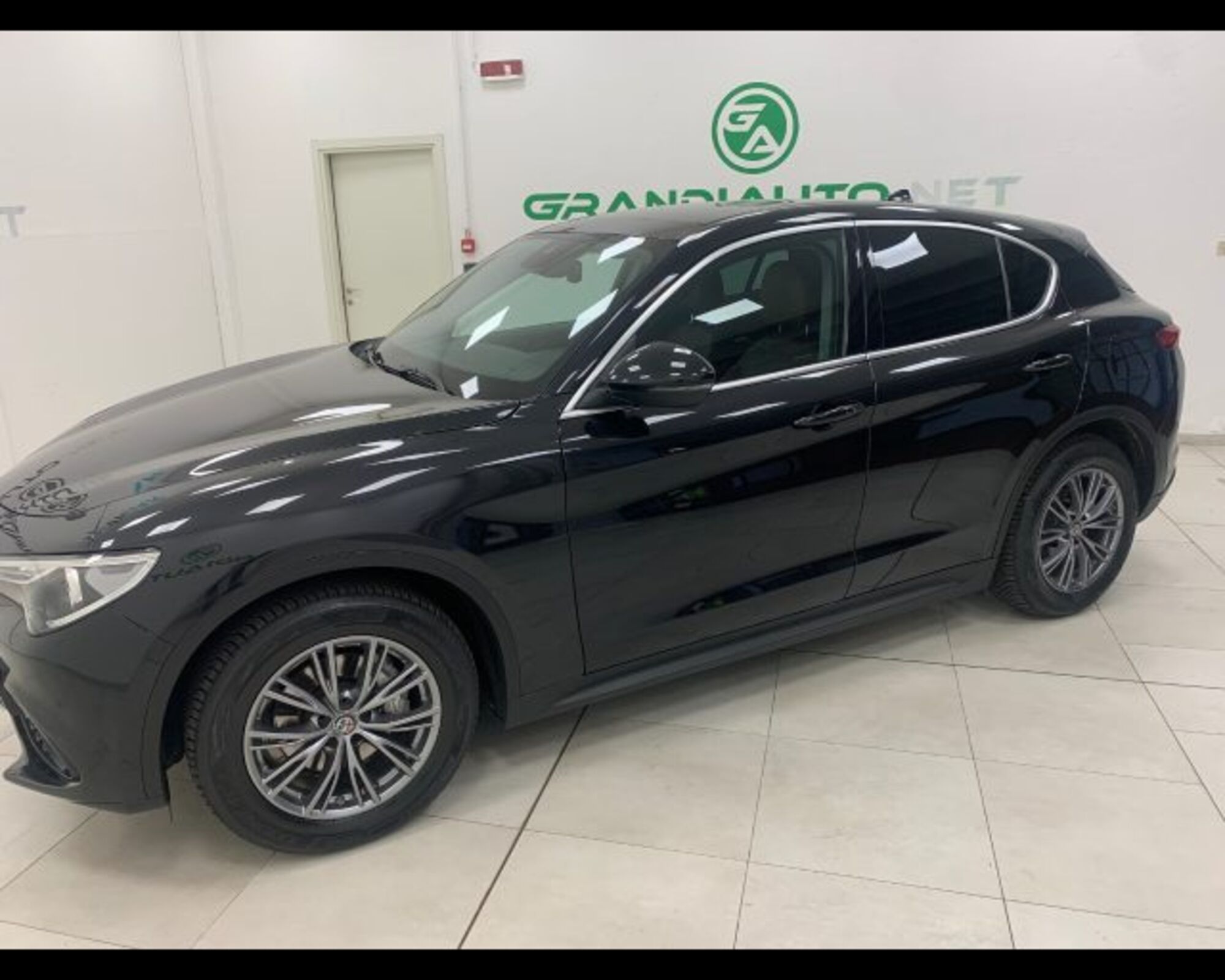 Alfa Romeo Stelvio Stelvio 2.2 Turbodiesel 190 CV AT8 RWD Super  del 2020 usata a Alessandria