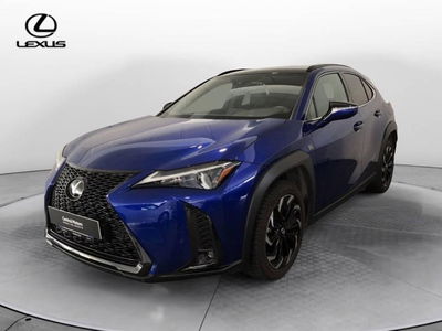 Lexus UX Hybrid Midnight del 2023 usata a Torino