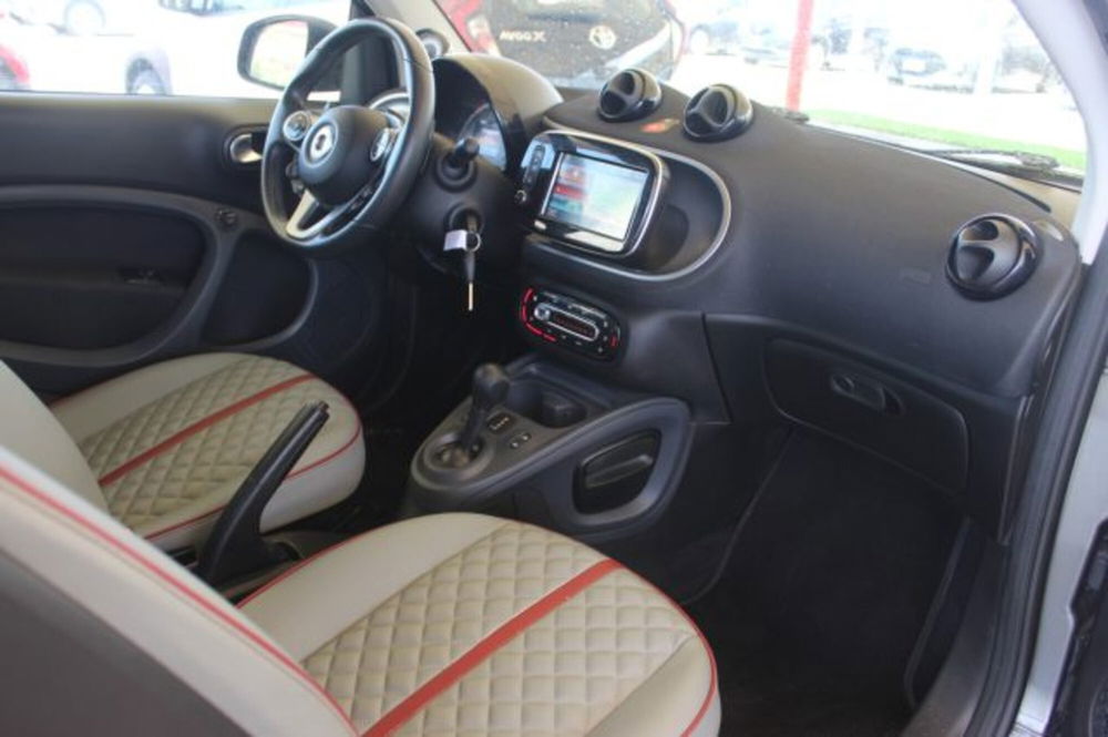 smart Fortwo Cabrio usata a Roma (9)