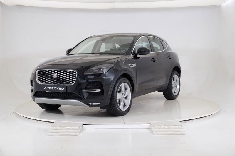 Jaguar E-Pace 2.0d i4 mhev R-Dynamic SE awd 204cv auto del 2021 usata a Torino