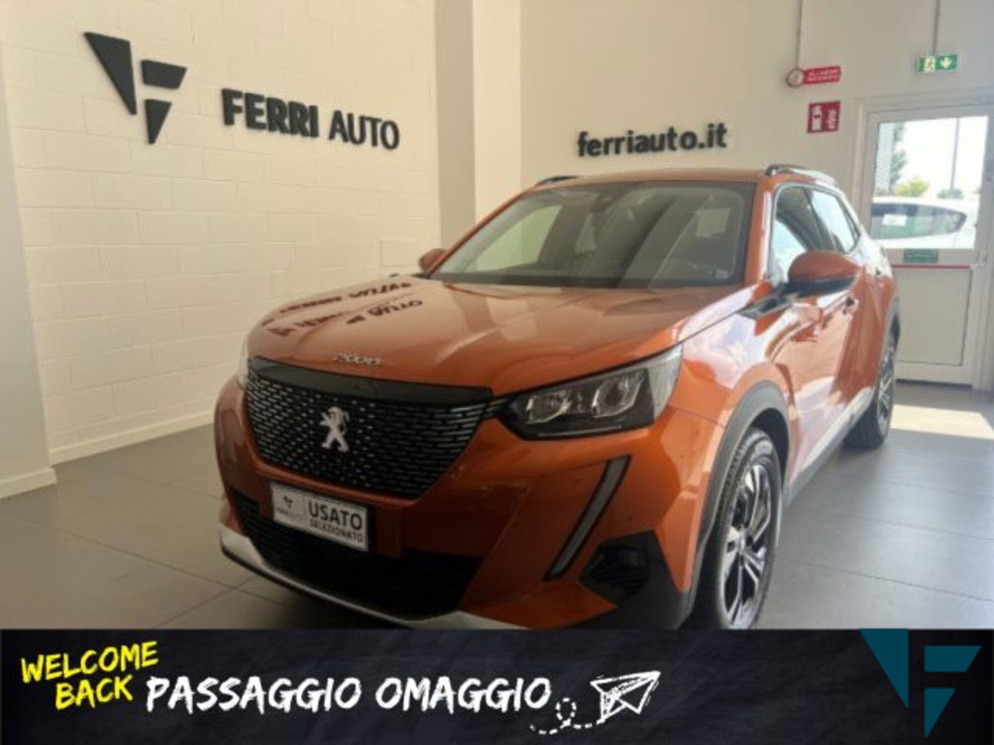 Peugeot 2008 PureTech 100 S&amp;S Active  del 2021 usata a Tavagnacco